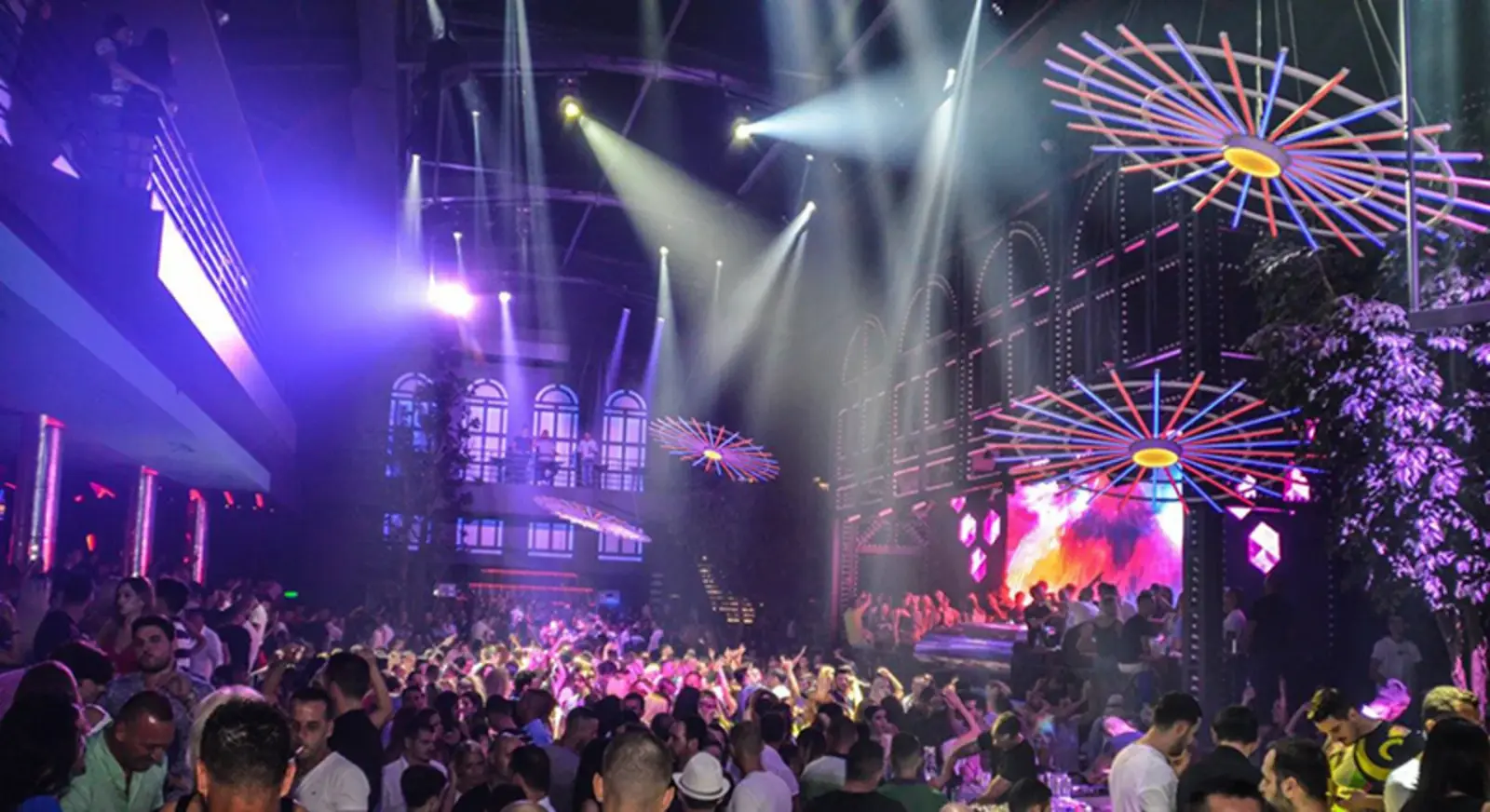 Nightlife of Tirana - Gallery Image 3