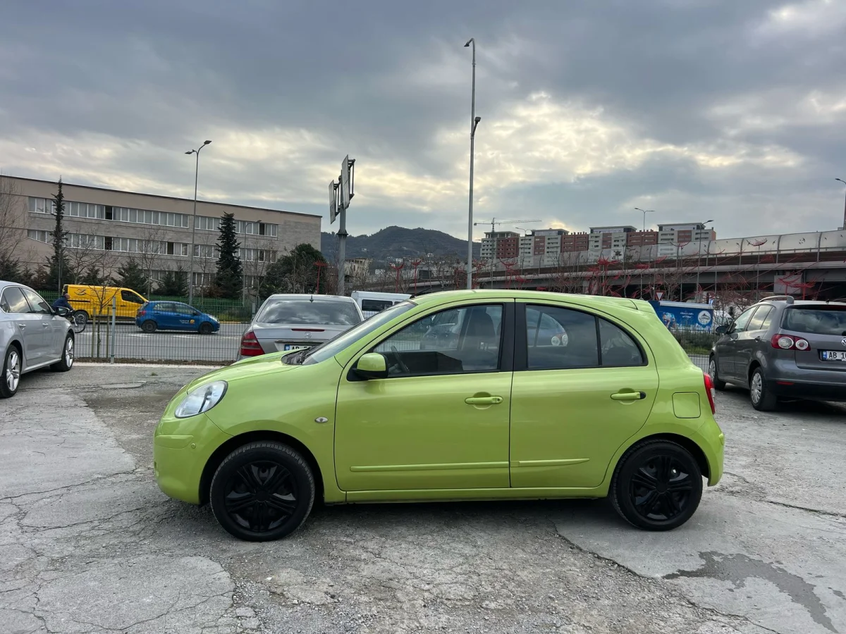 Nissan Micra