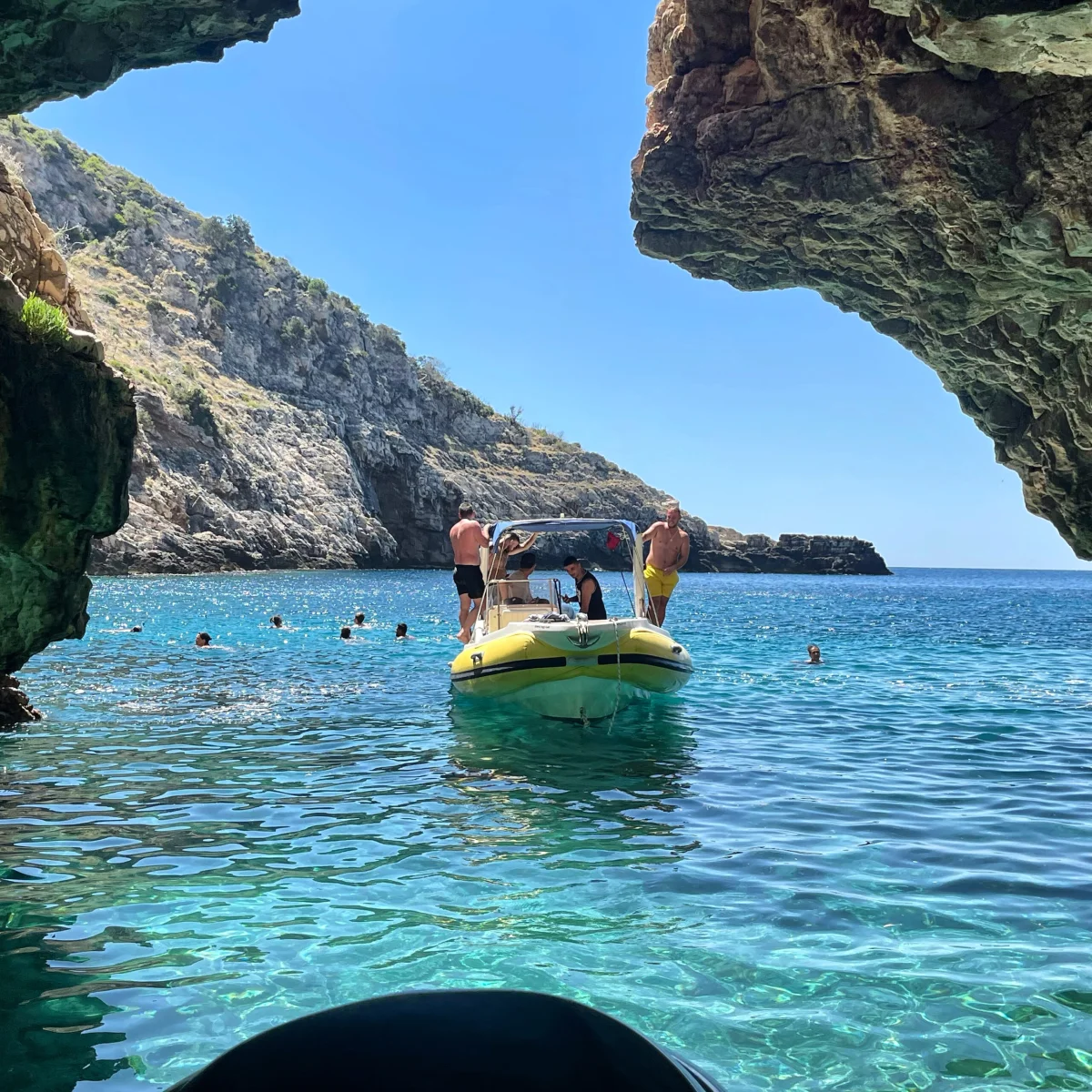 Gallery image for Grama Bay & Blue Gem Cave Speedboat